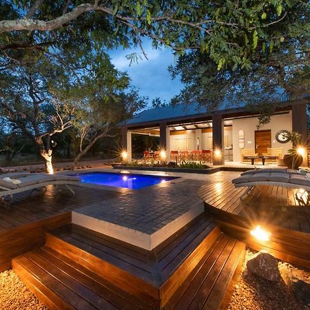 Nyaleti Lodge Hoedspruit Exterior photo