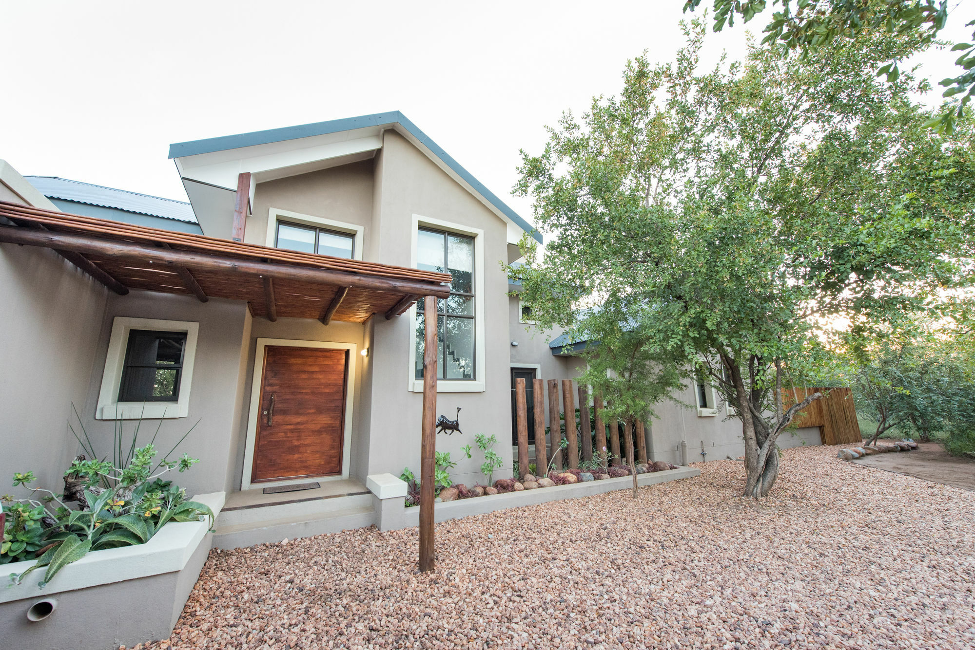 Nyaleti Lodge Hoedspruit Exterior photo